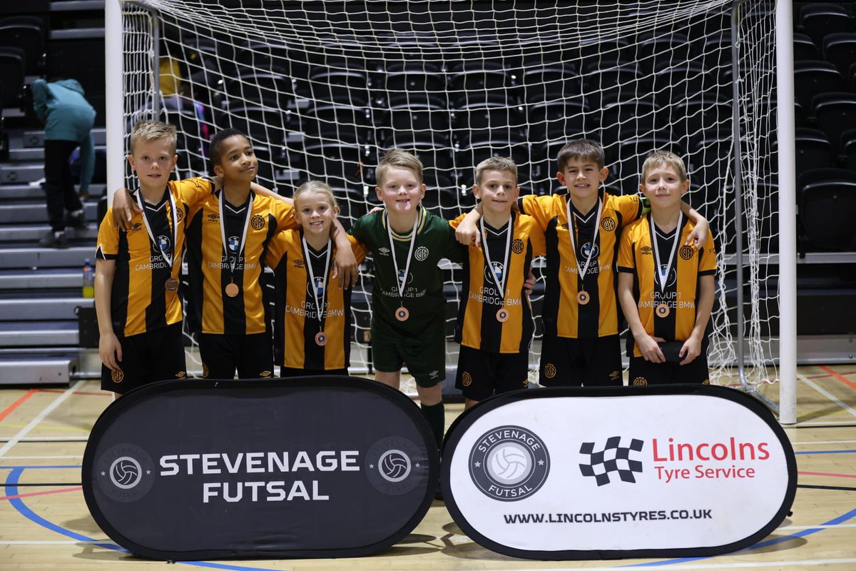 StevenageFutsal's tweet photo. U9s Christmas Cup 2025 🔽

🏆 @ArsenalAcademy 
🥈 @cufcacademy1 

Silver cup winners @ntfc 👏

Smaller 12 team format, some of the individual and team play was outstanding played in a fantastic environment 🏟️

Closes the book on our Christmas Cups for 2025, bigger next year 🔥 https://t.co/3NnKFFhS7u