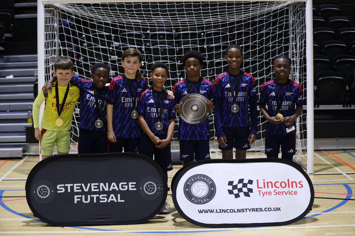StevenageFutsal's tweet photo. U9s Christmas Cup 2025 🔽

🏆 @ArsenalAcademy 
🥈 @cufcacademy1 

Silver cup winners @ntfc 👏

Smaller 12 team format, some of the individual and team play was outstanding played in a fantastic environment 🏟️

Closes the book on our Christmas Cups for 2025, bigger next year 🔥 https://t.co/3NnKFFhS7u