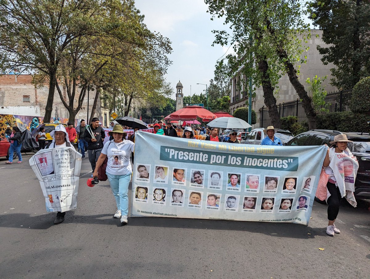 Hazvalermilibe1's tweet photo. Como integrantes de #UNIR, hacemos un llamado para que se cumpla lo acordado en la mesa de diálogo del 12 de diciembre con los Subsecretarios del Gobierno Federal César Yáñez y Arturo Medina.

El cumplimiento de estos acuerdos es fundamental para avanzar en temas de justicia. https://t.co/P6L2PKj4gZ