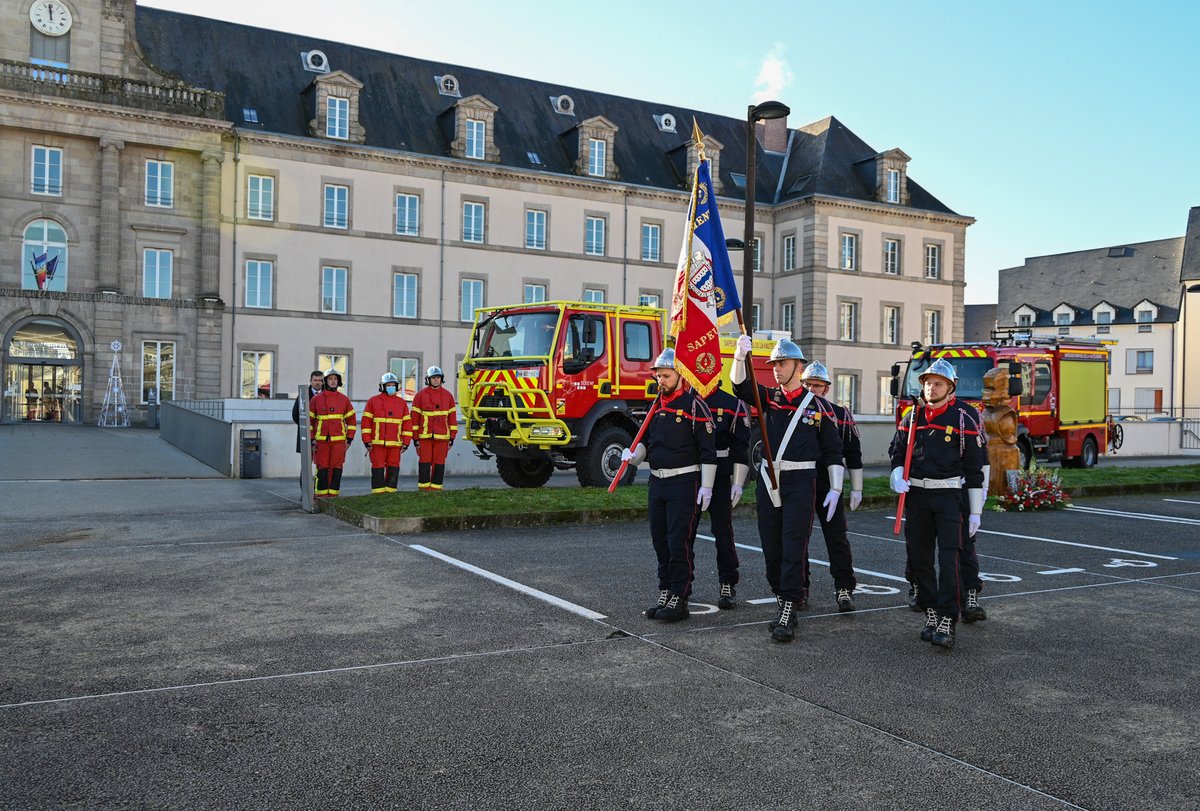 Sdis_87's tweet photo. #SainteBarbe2025 
Aujourd’hui, les sapeurs #pompiers de la #HauteVienne ont célébré la Sainte-Barbe lors d’une cérémonie départementale à l’hôtel du département 
@Prefet87 @Udsp87 https://t.co/WHRAomnhjd
