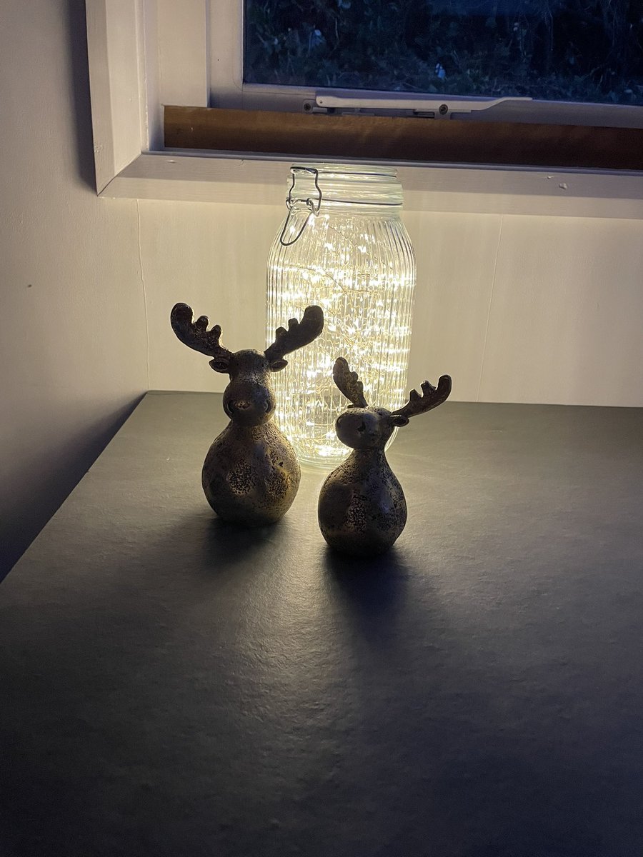 First time decorating our lovely home in St Ives for Christmas. Feeling very festive and lucky ❤️🎄🎅🏻❤️