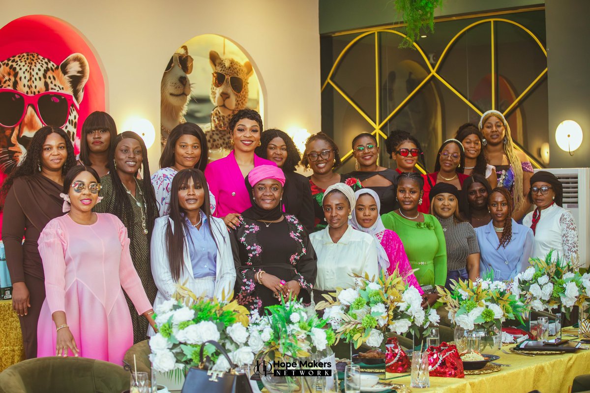 AdaAnambra2023's tweet image. Thank you to each and every one of our incredible Hopemakers Network Abuja members who joined us for the brunch! 

We’re so grateful to have you all as part of our community! 

See you at 2026 Brunch.

#HopemakersNetwork