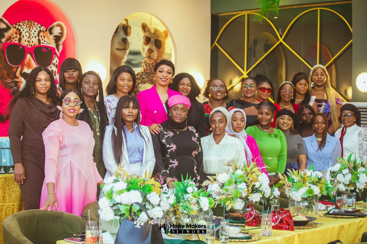 AdaAnambra2023's tweet image. Thank you to each and every one of our incredible Hopemakers Network Abuja members who joined us for the brunch! 

We’re so grateful to have you all as part of our community! 

See you at 2026 Brunch.

#HopemakersNetwork