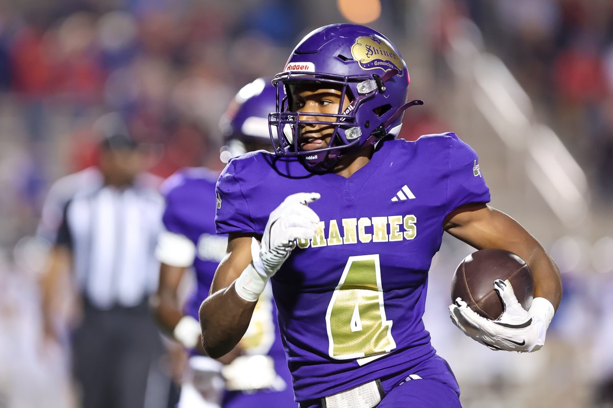 andy_tolbert's tweet photo. GALLERY: Images from the Class 2A Division II State Semi-final matchup between Mount Enterprise and Shiner (12/12/2025).

https://t.co/mUH2dZyjHT

@MountWildcats @comanchefancrew 
#txhsfb #txhsfbplayoffs https://t.co/8cCOe9kuBC