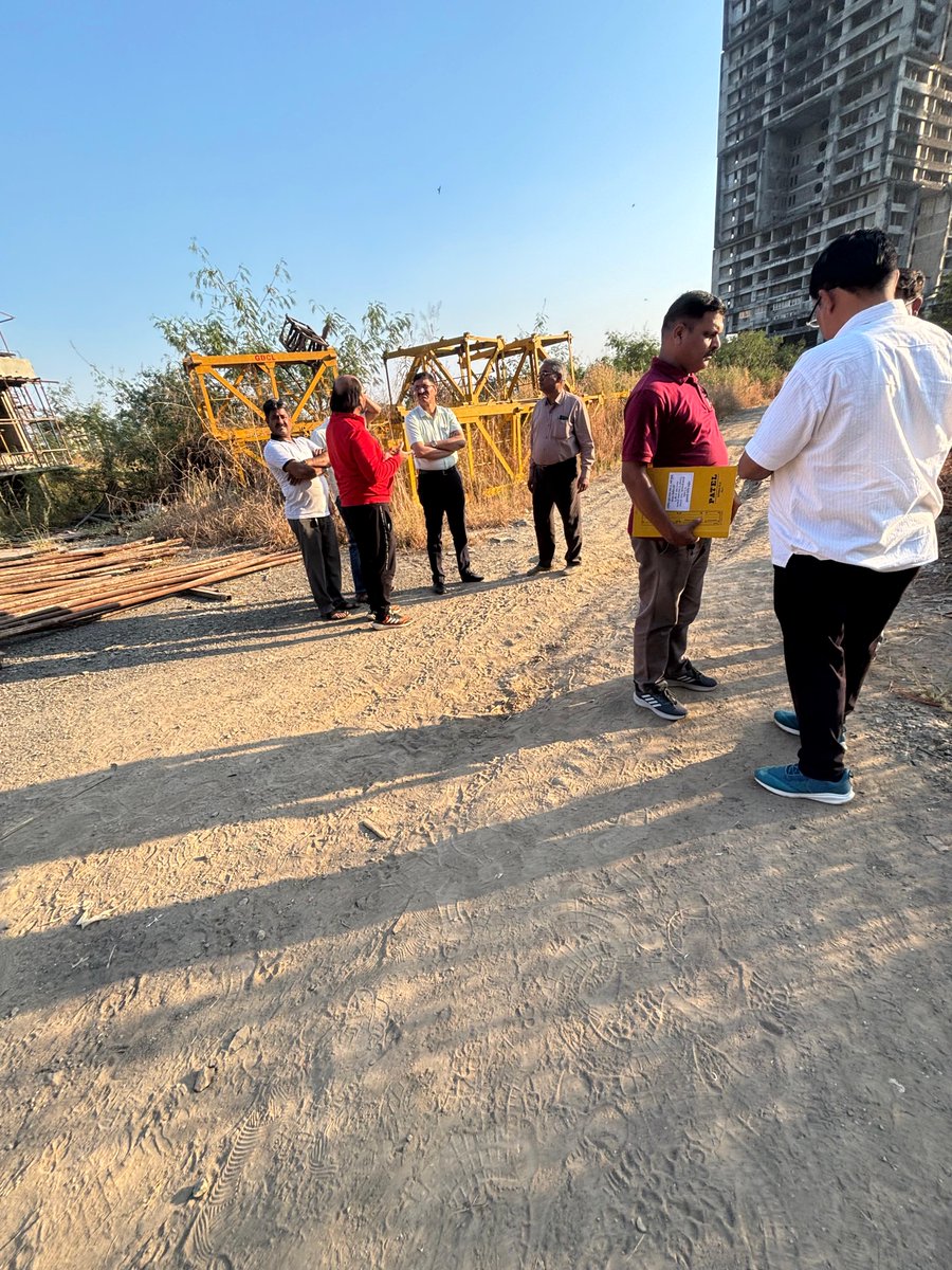 sudhish0211's tweet photo. Site visit for panchnama by #EOW team at #Adhiraj Samyama , Kharghar site.
This looks like a war affected land https://t.co/fTiCD5ov9f