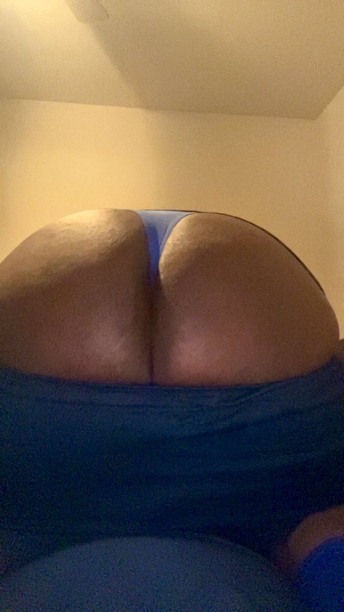 KingFreak78's tweet photo. Would you sniff my thong after work?#chub4chaser #bigbooty #fatass #phatass #phatbooty #bigass #manscent #mansmells #musky #musty #mustybooty #mustyass #bbw #femboy #ebonybbw #blackbbw #blackchub #blackass #OhioFreakz #Dayton #thong #malethong https://t.co/sHkjGYkJxl