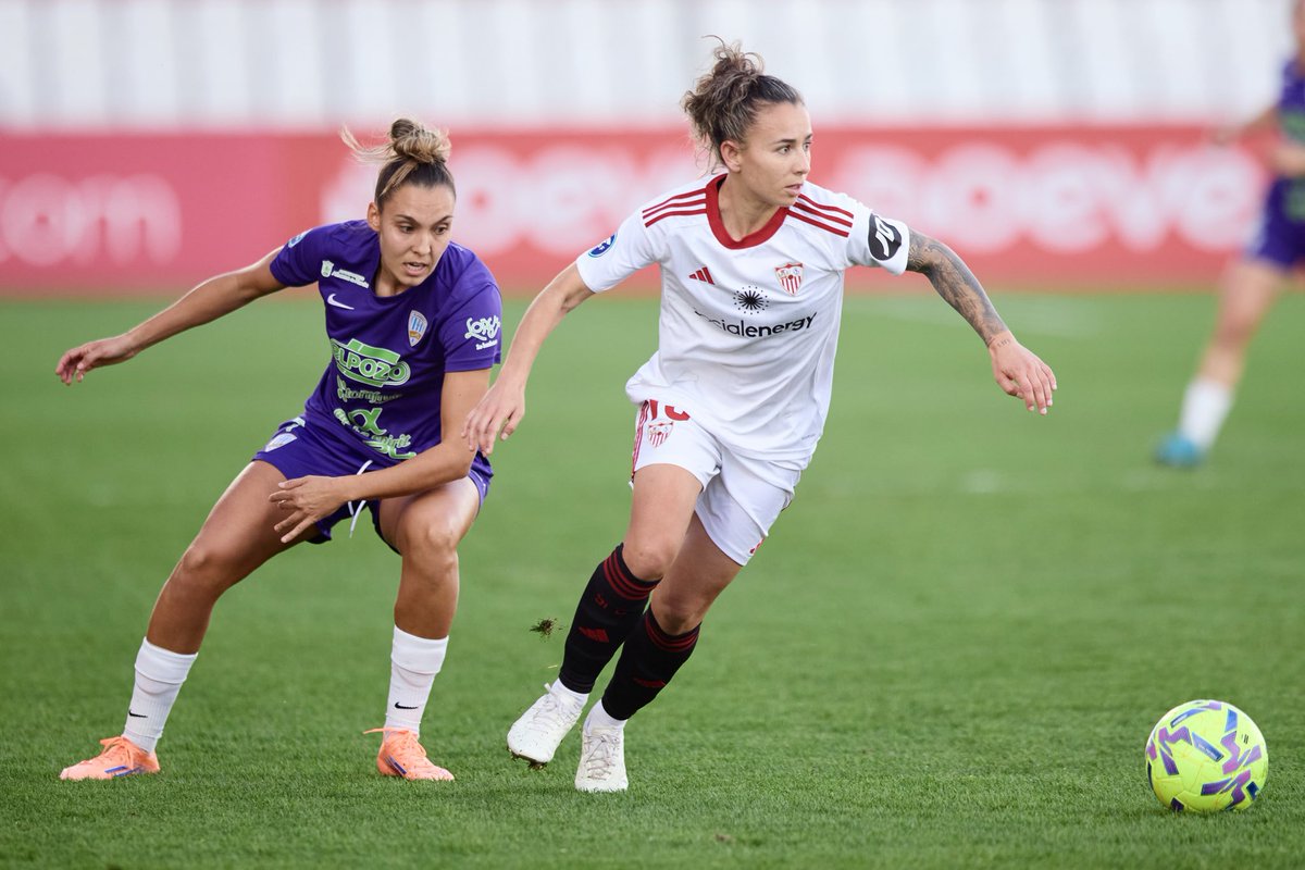 Esther Martín-Pozuelo en acción 

#LigaFMoeve | <a href="/EstherMPA15/">Esther Martín-Pozuelo</a>