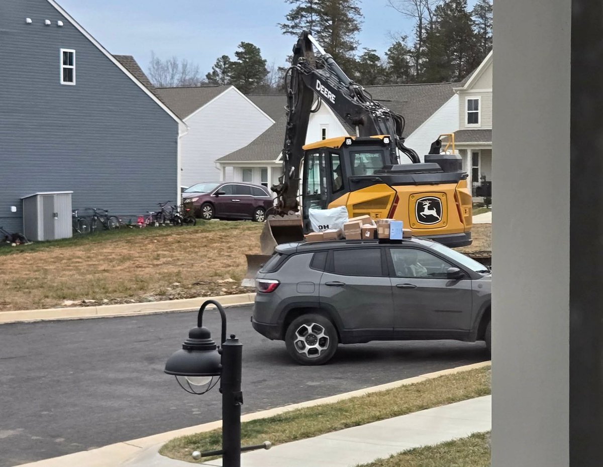 Catholic Girl Probs 👯🙏🏻 tweet media