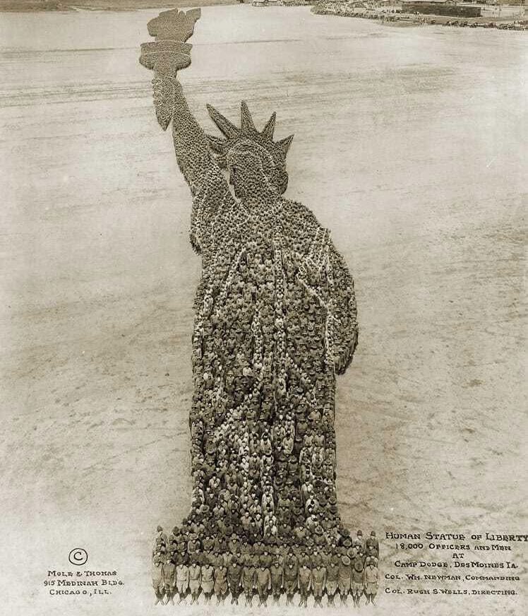 IowaChill's tweet image. 18,000 soldiers form a human Statue of Liberty at Camp Dodge, Iowa, in 1918