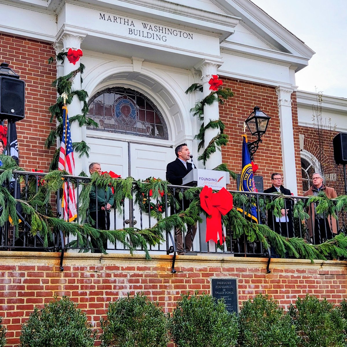 Founding Forward tweet media