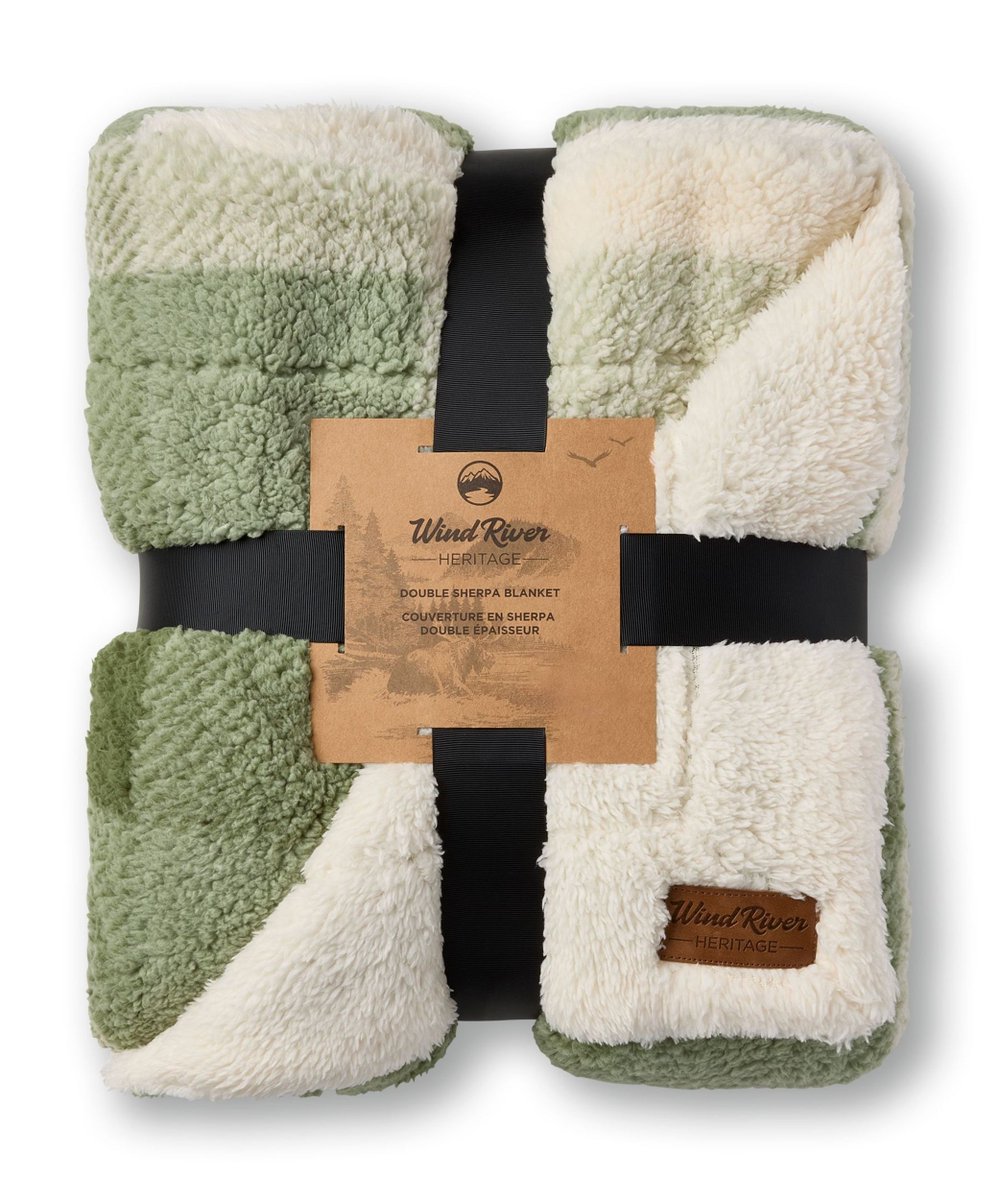 RedFlagDeals's tweet image. 🎁 This Is Big Holiday Event is ON! Huge deals across fashion, accessories &amp;amp; more — perfect for gift shopping or wardrobe refresh.
👉 buff.ly/5wISF8M

#RedFlagDeals #HolidayDeals #ThisIsBig #FashionSale #CanadaDeals #GiftIdeas