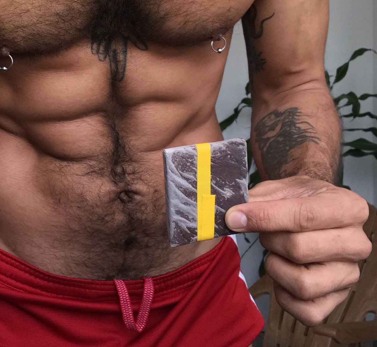 Compren, compren

Compren, compren, compren

Pida sin pena🤙🏾