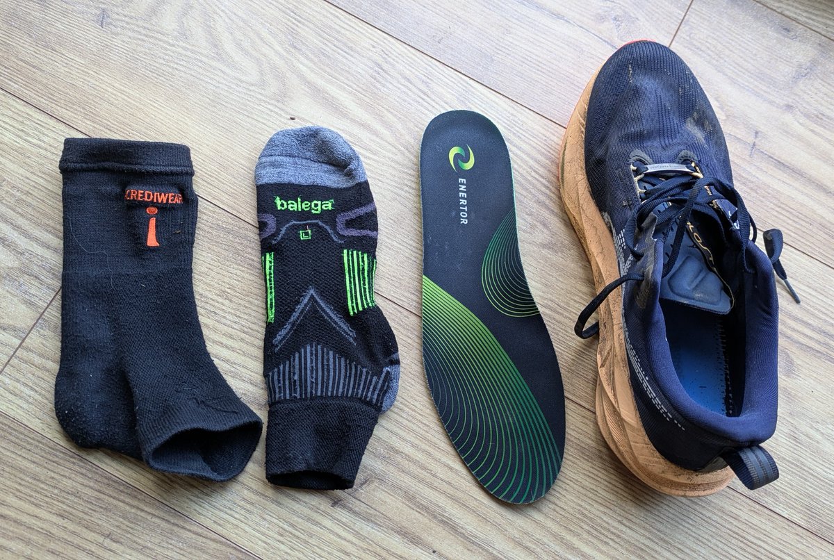 Dolphin.Runner tweet media