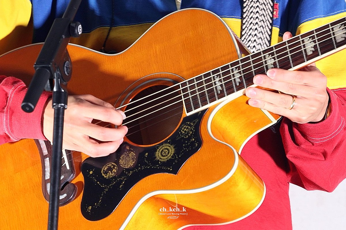 달참예> 1집 폐허 파에스토스 원반 > 2집 꿈의거처 나침반 > 3집 역성 체크보드

그리고 사자자리까지 있음 개이뻐 미쳤나봐