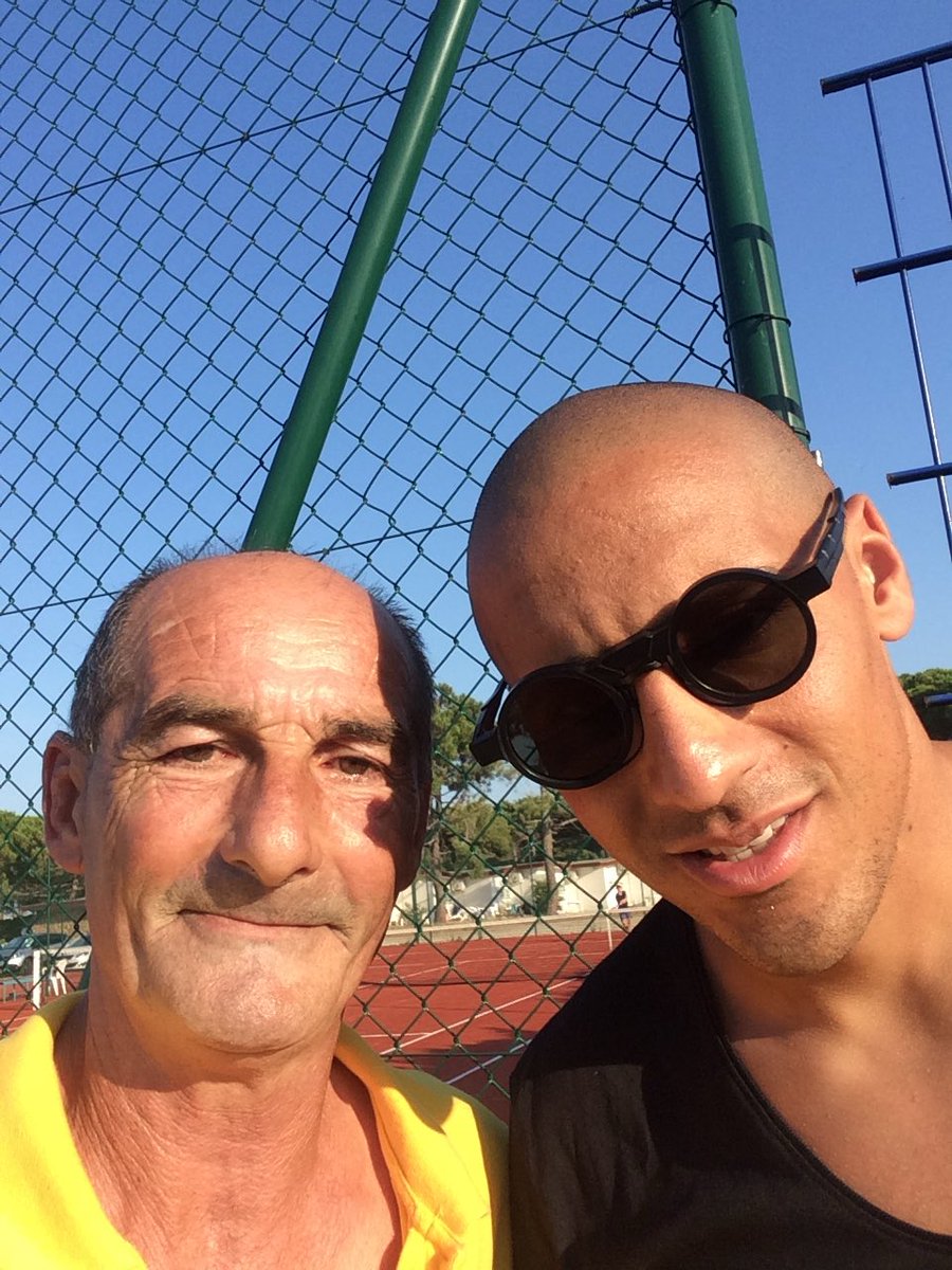 GLMoracchini's tweet image. Bravo à lui pour sa magnifique carrière et bon vent pour la suite!