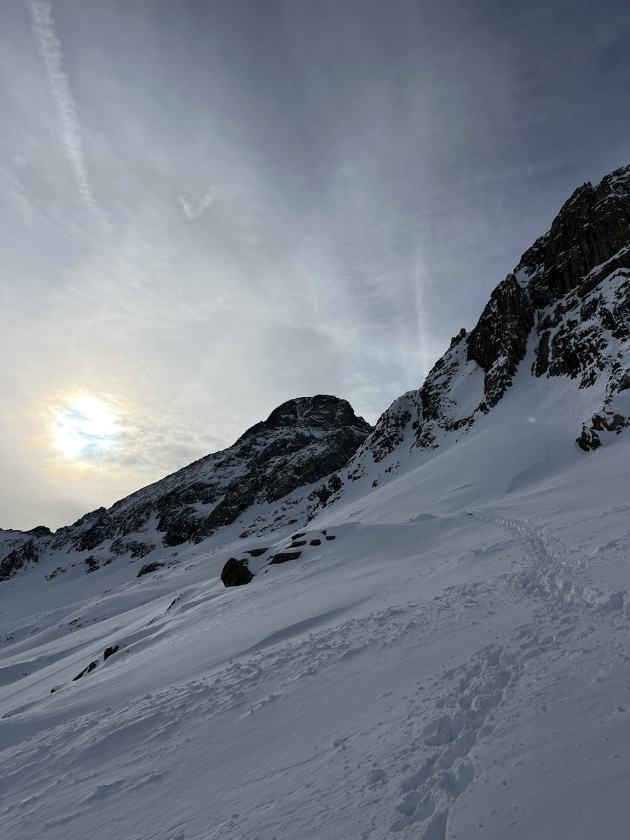 Anartz17's tweet photo. Panticosa 29/11/2025 #Panticosa #Pirineos #ValleDeTena https://t.co/K6ctSkFCXs