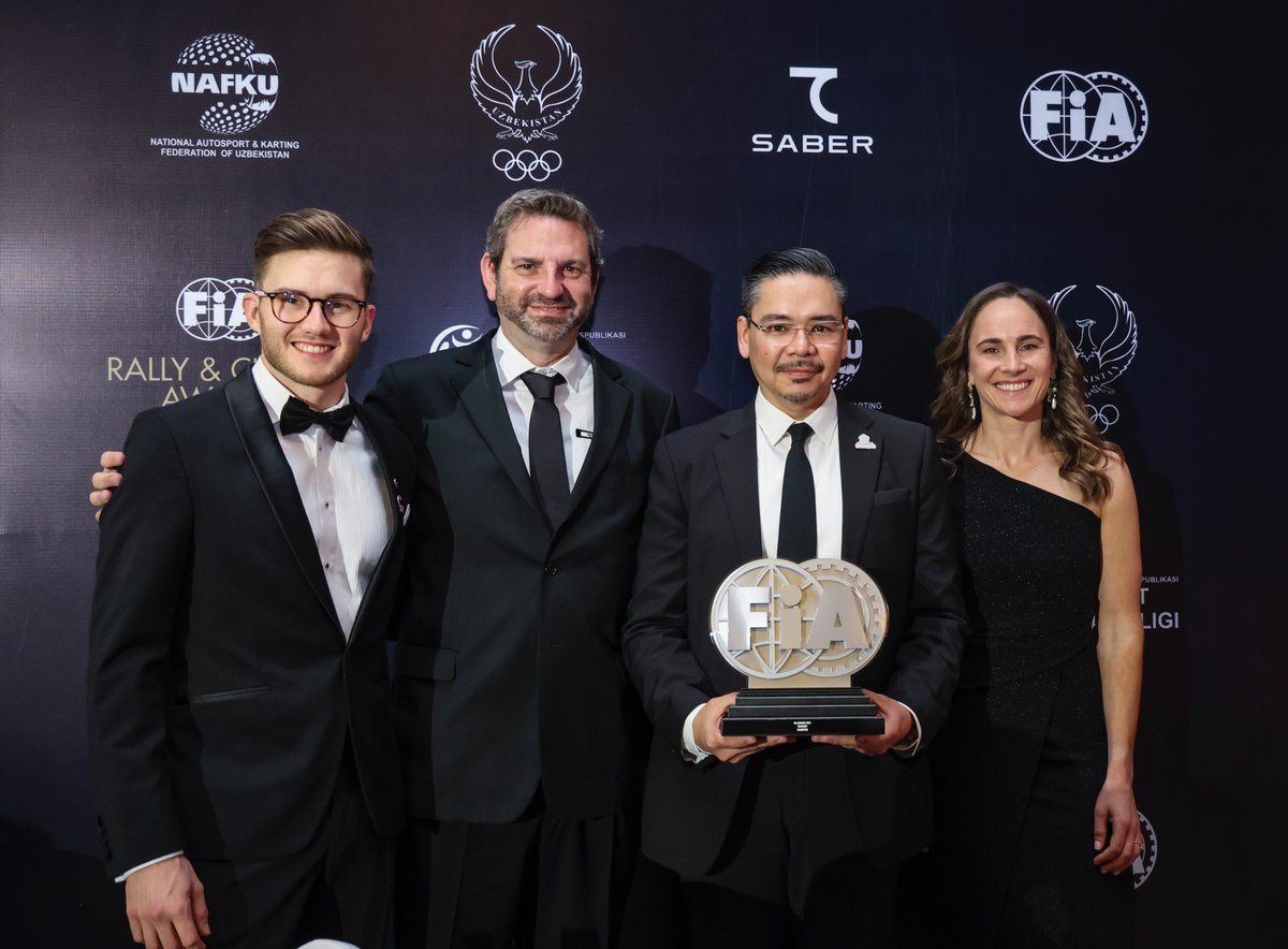 Extreme E & H tweet media