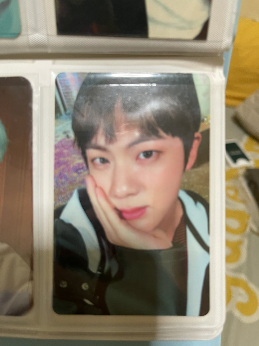 ninixyunki's tweet photo. อัลบั้ม you never walk alone 
• ของครบ
• การ์ดพี่จิน/ยุนกิ
• เวอร์ละ 300.- รส

#ตลาดนัดบังทัน #ตลาดนัดรถไฟบังทัน #ตลาดนัดbts #bts #ยุนกิ #ชูก้า #บังทัน https://t.co/JhWLFeP6Fa