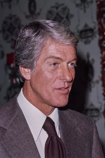 50YearsAgoLive's tweet image. Entertainer Dick Van Dyke celebrates his 50th birthday.