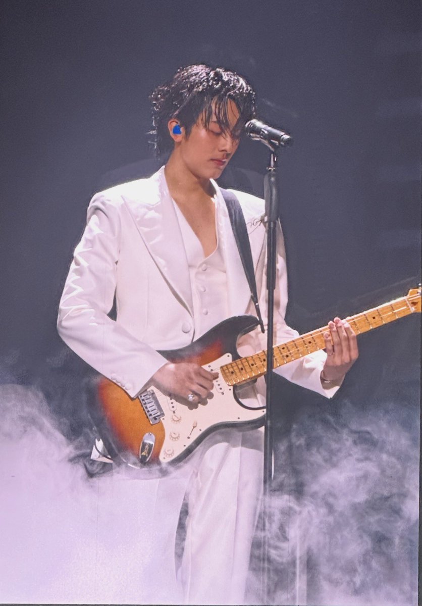 Gotsty.le tweet media