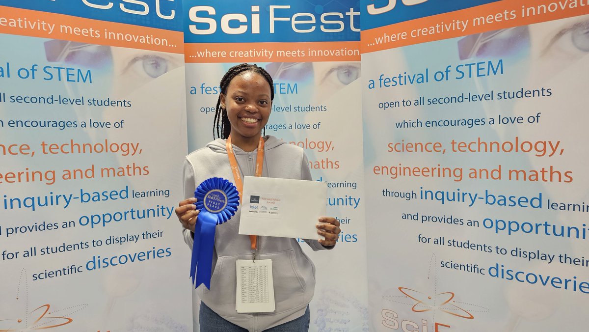 SciFest4STEM's tweet photo. A big shout out to Mandisa jili from @desmondcollege, SciFest Best Project Award winner, SciFest @TeenTurn in @Avantor_News today. Also well done also to her teacher @Lisnacullia. #womeninstem @Researchirel #innovation @SciFest4STEM https://t.co/dIwvDSjSBU