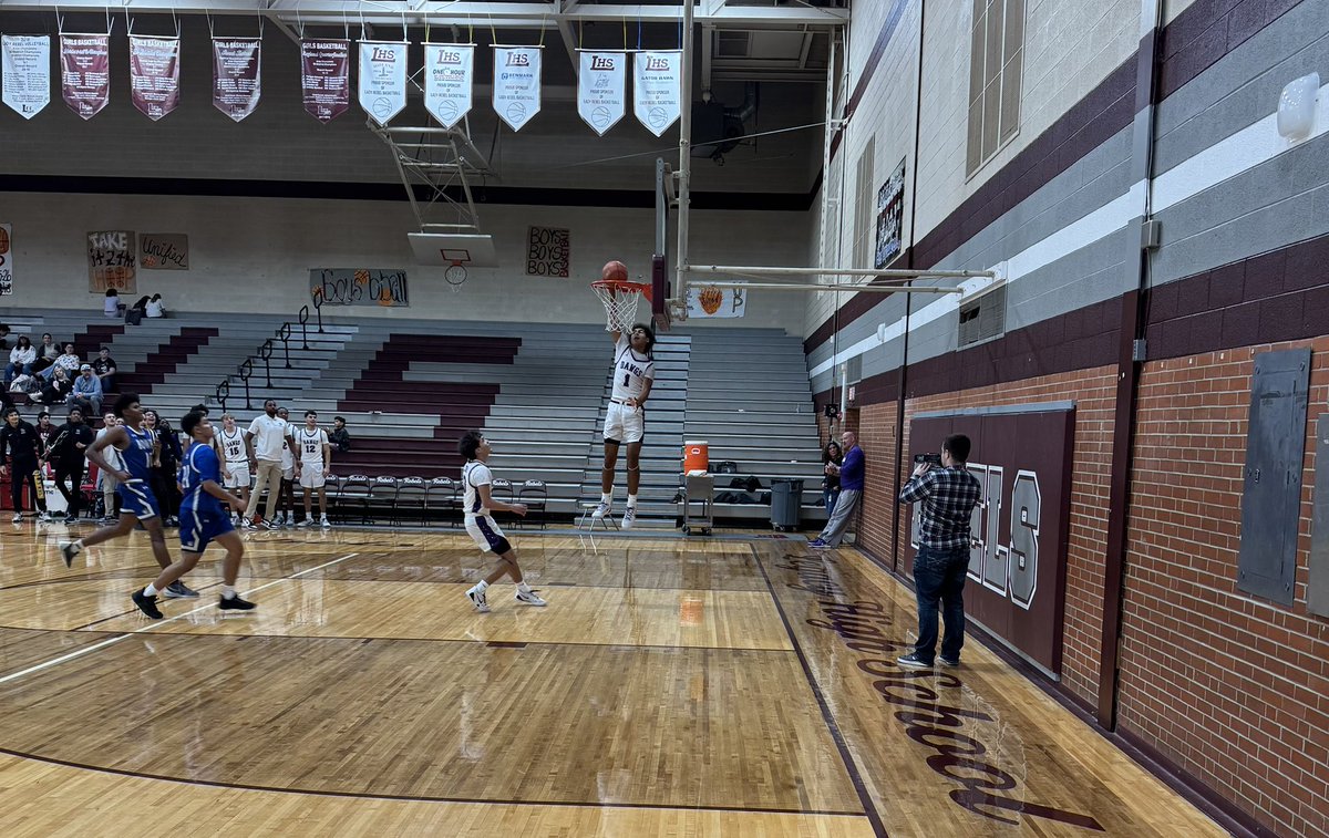 Wes Torres tweet media