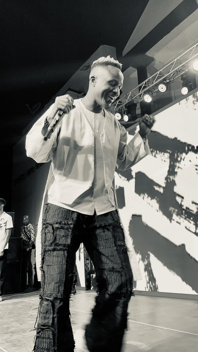 Olawale Emmanuel tweet media