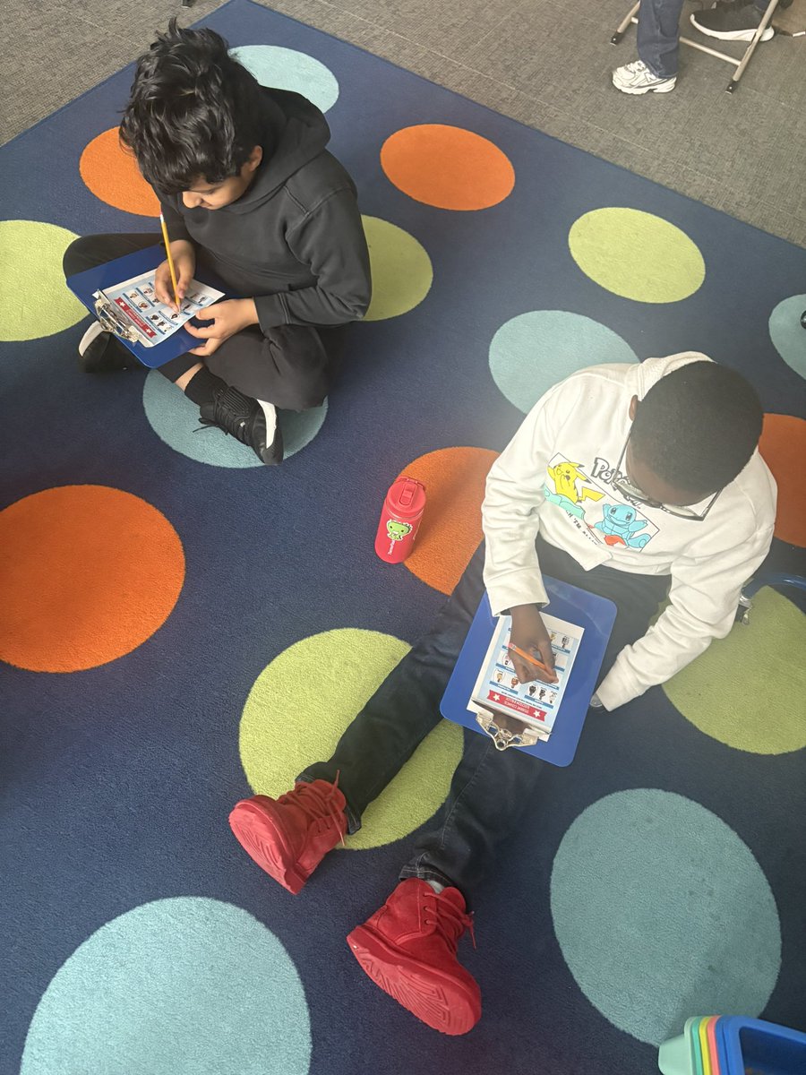 MsSnyderBCPS's tweet photo. My scholars have been learning about democracy &amp; voting and yesterday they were able to experience it! They loved voting in the student elections! @RossvilleElem https://t.co/qlzMQRSPQB