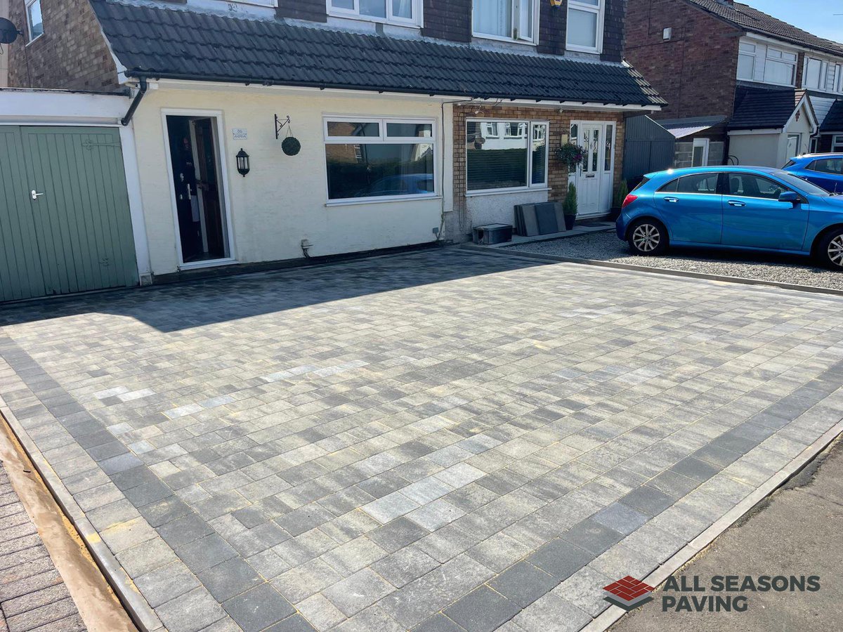 AllSeasonsPav's tweet photo. Our block paving installations are completed using reliable laying methods that help the surface remain stable through regular use. Each job is planned to suit your home and shape the space clearly.

📞 Contact the team: https://t.co/qfOasG47gG

#BlockPaving #DrivewaysPreston https://t.co/mlncHgoMsk