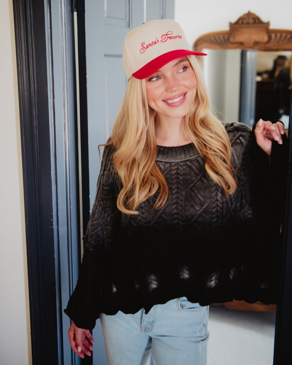 SANTA'S COMING TO TOWN 🎁