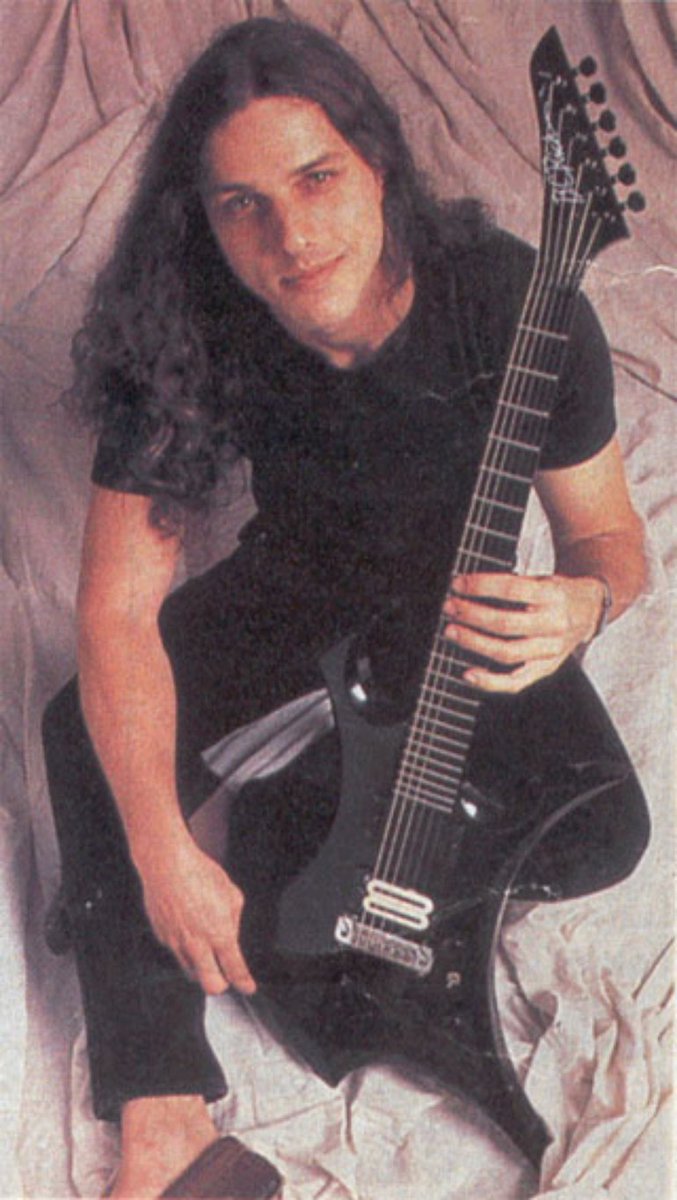 GhostOfAgony's tweet photo. Chuck Schuldiner (May 13th, 1967 - December 13th, 2001)
It is required today to binge the whole Death and Control Denied discographies 🤘
#metal #chuckschuldiner #death #controldenied #techdeath #osdm #progressivedeathmetal https://t.co/tWAWiG5fNv
