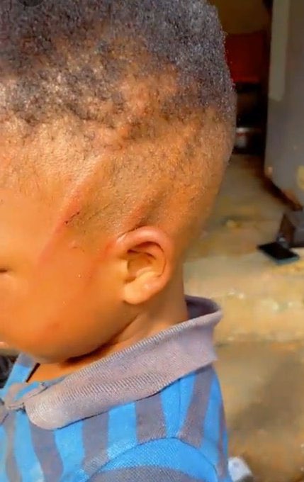 _brinxinx's tweet image. A teacher does this to your child, what are you doing about it?