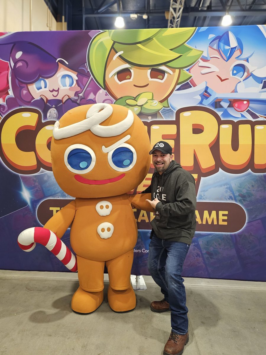 20LorePro's tweet photo. @CRBraverseEN North American Champion Cup Round 6 started here at the Pro Play Summit here in Orlando!
https://t.co/yRZ3VbqWl9
Come check it out!
#cookierunkingdom #cookieruntcg #devsisters #proplaygames #20lorepro #proplaysummit https://t.co/HIQMjRLlhq