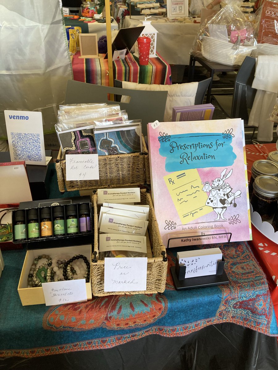 UTransformCoach's tweet image. Doing the Holiday Market at Smoky Hill Library, Centennial CO until 2 pm today.

Stop by and say “hi”!