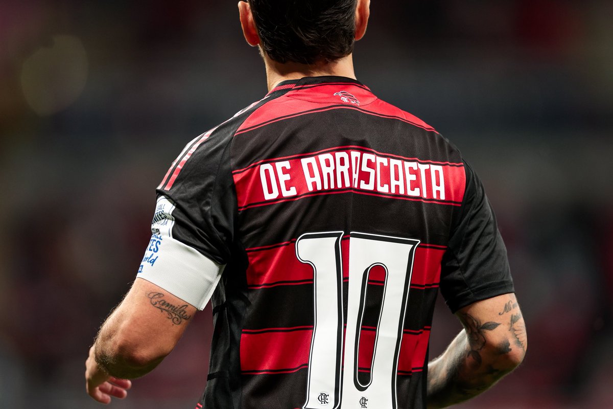 DataFutebol's tweet photo. GIORGIAN DE ARRASCAETA CHEGOU AO 20/20 NA TEMPORADA 2025!

SÃO 28 GOLS E 20 ASSISTÊNCIAS EM 2025 POR CLUBE E SELEÇÃO! 🇺🇾

📸 Gilvan de Souza/@Flamengo https://t.co/UDVoFYurDE