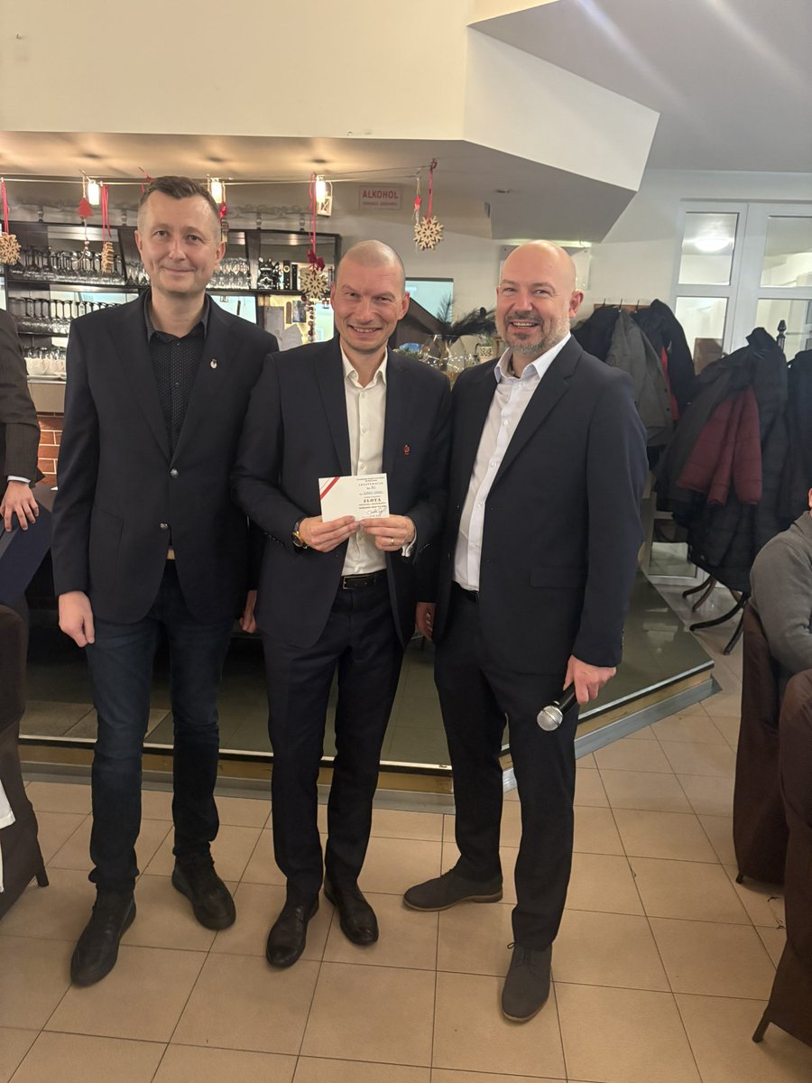 KS Dolny Śląsk tweet media