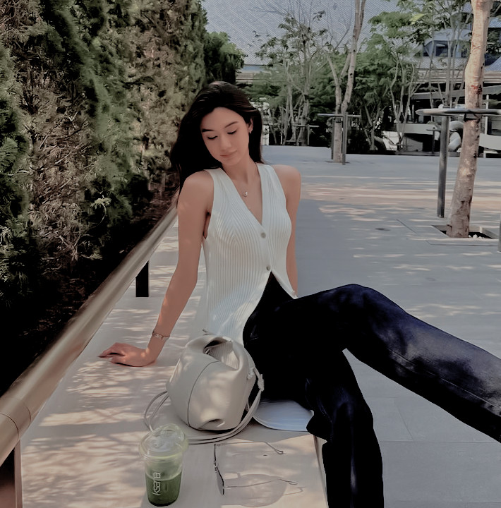 borrochello's tweet image. 