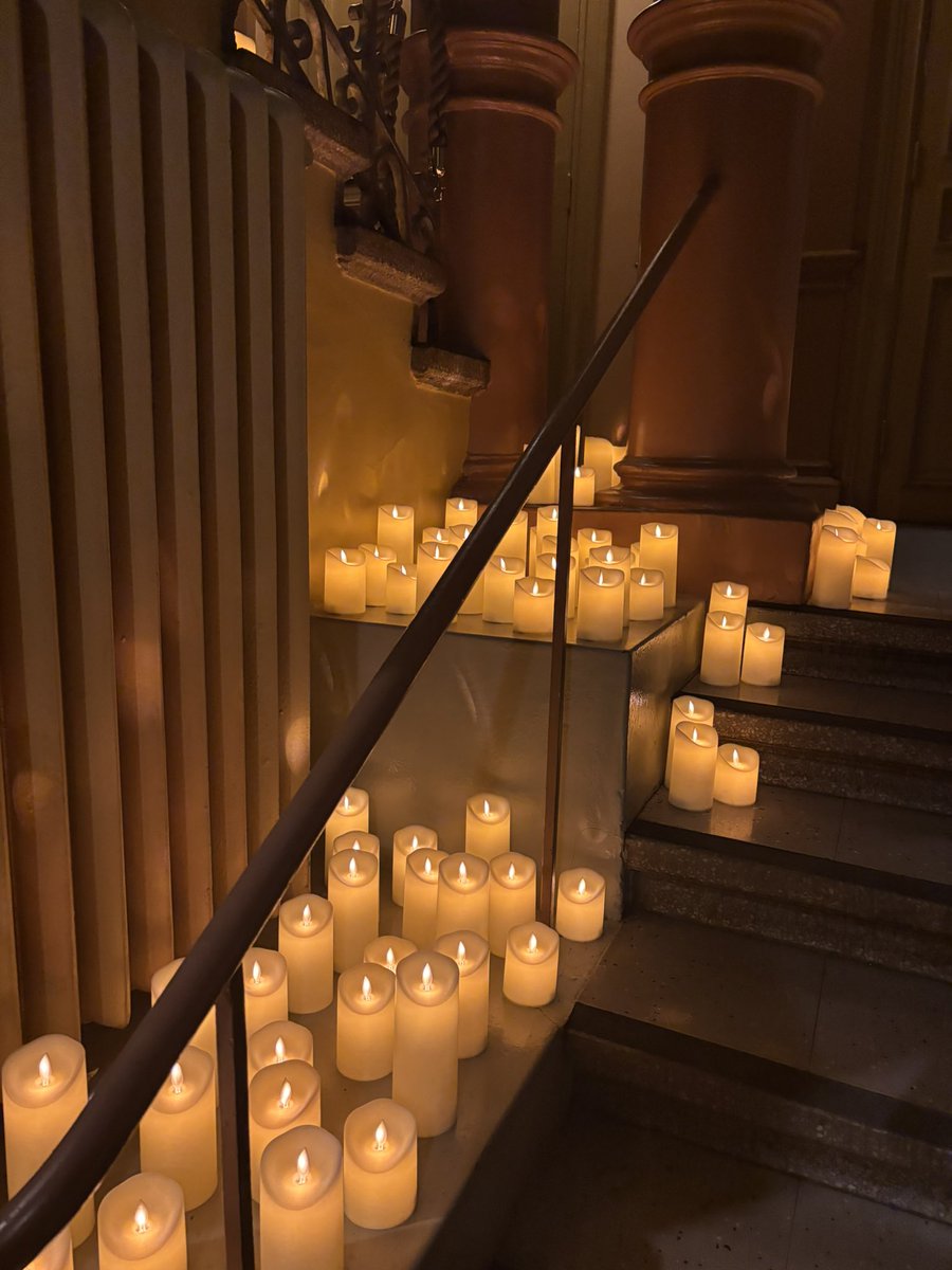 Queeniä ja kynttilöitä!