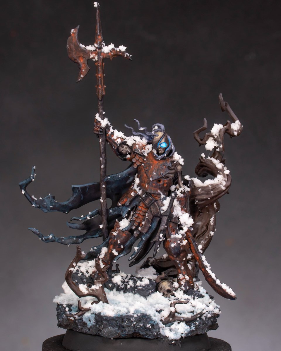 theminiaturista's tweet image. Just a "quick" paint around 2 hours, but I think it's a good scheme for these skeletons, a bit Lich King maybe. Everything is acrylics, no oils.

#warhammer #ageofsigmar #warhammercommunity #paintingminiatures #wargames