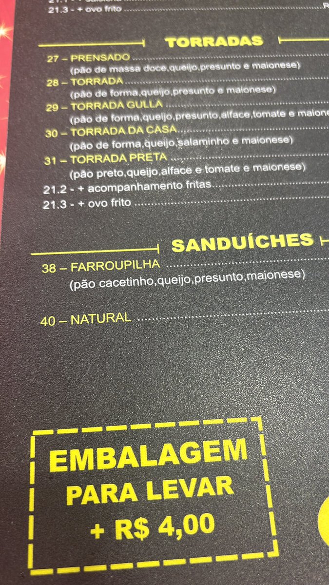 rafinha04sg's tweet photo. pão cacetinho 🤣🤣🤣🤣 https://t.co/o6CvyihBH1
