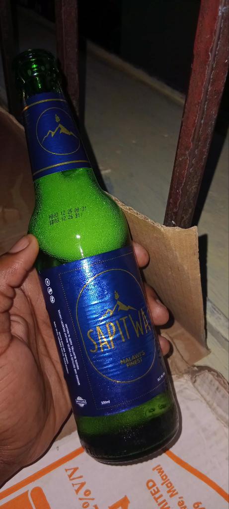 OG_Chipasula's tweet photo. My hie name is Enock and this is my 7th beer. https://t.co/R7M12u8QRV