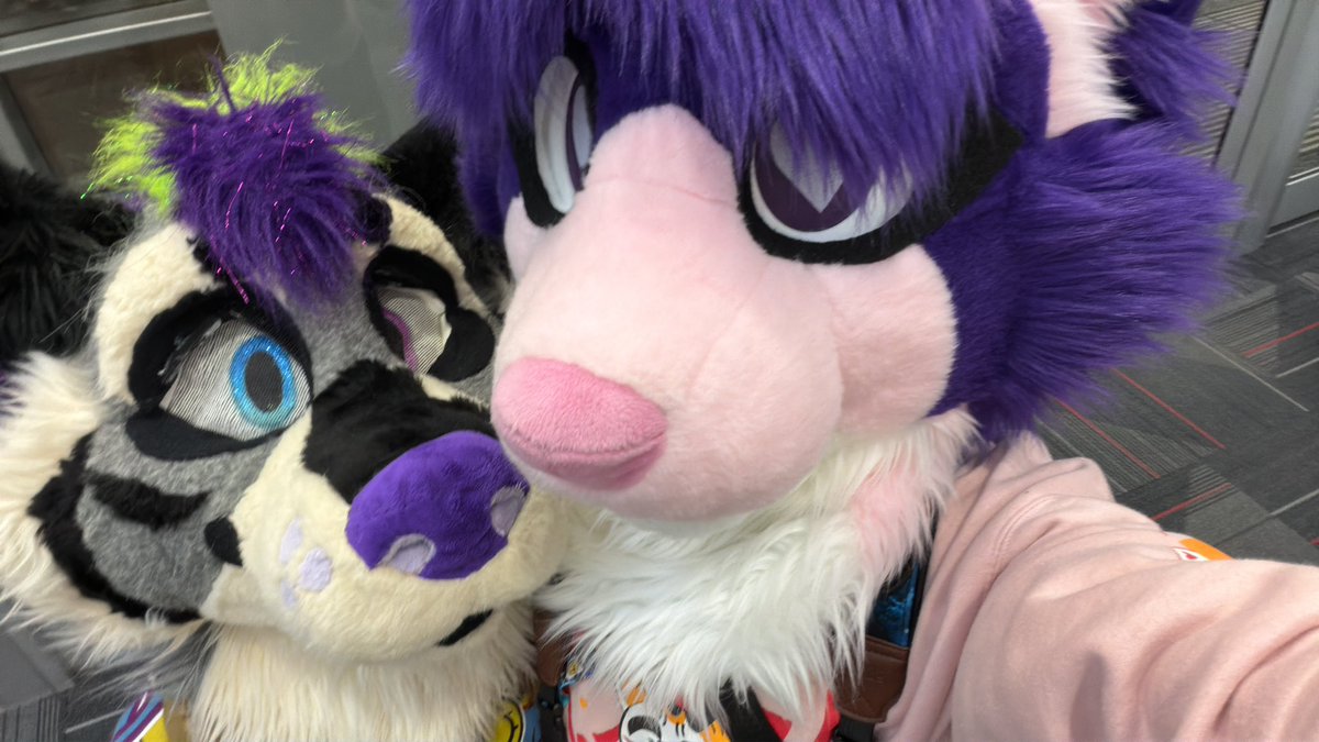 I caught a rat at MFF! What a silly little creature!🐁 <a href="/NittySFW/">Nitrate 🧪</a>