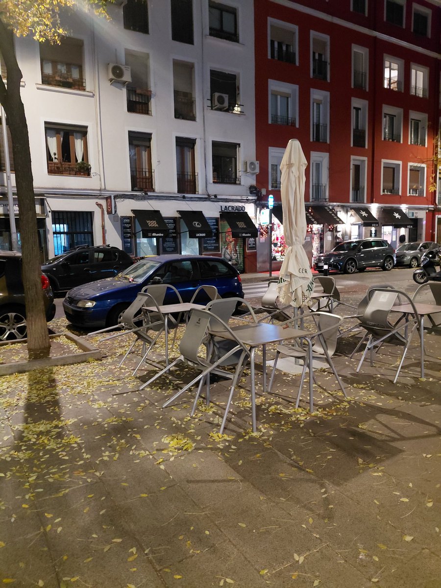 A.V. Retiro Norte tweet media