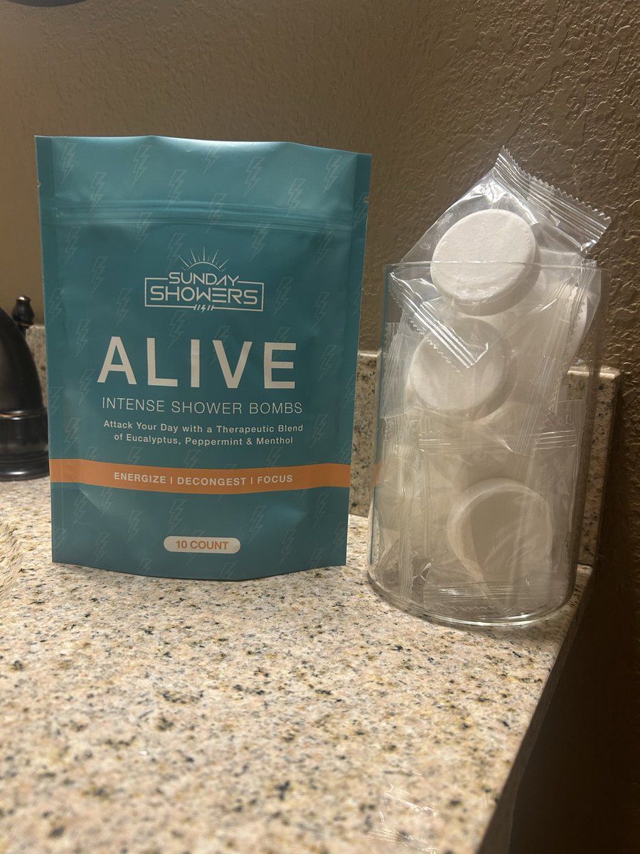 It’s cold szn.

Kids are bringing home more sniffles, sneezes and coughs with each passing day.

Next thing you know there’s a pile of 50 used tissues on your desk.

You can’t breathe.

You can’t focus.

You are pissed.

Best fix?

Turn on a hot shower w/ ALIVE

And breathe easy