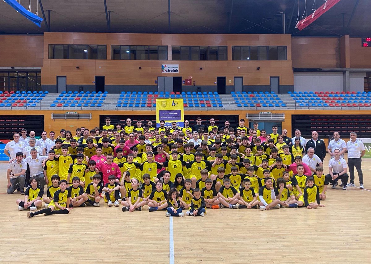 Balonmano Barakaldo tweet media