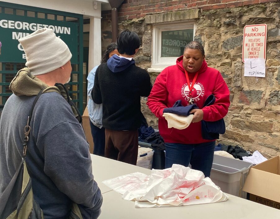 georgetowndc's tweet photo. ✨ Gifts That Give Back ✨ Looking to give a meaningful gift this season? Consider supporting Georgetown Ministry Center @gmcgt by purchasing an item from their Food or Winter Essentials Wish Lists (https://t.co/lCDzVBYweU). https://t.co/Qg6IKAPrhW