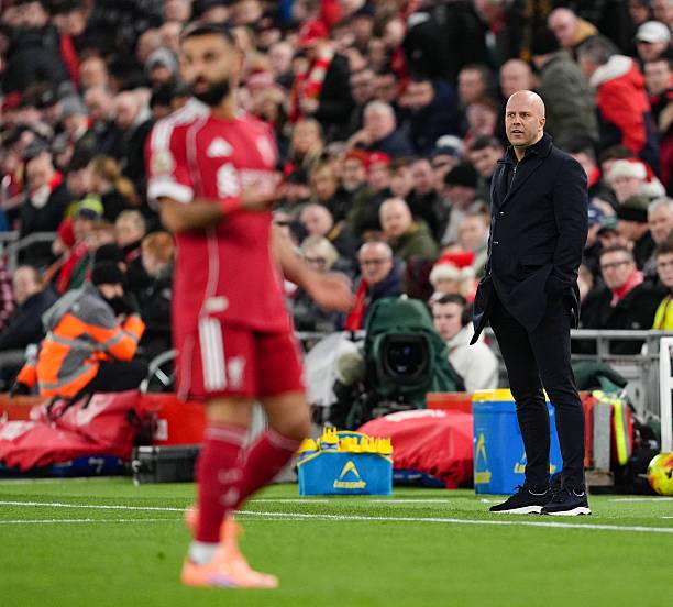 آرني سلوت عن مشاركة محمد صلاح: كان مصدر خطورة باستمرار، وكان من الممتع مشاهدته، لم أتفاجأ من أدائه الرائع لأنه فعل ذلك مراتٍ عديدة بقميص النادي 