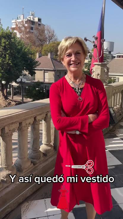 DudoDeTodo2024's tweet photo. Las mentiras de Kast y sus seguidores hicieron q Evelyn Matthei no esté mañana en la papeleta. Una mujer, q si bien , tiene defectos, reconozco es muchísimo más inteligente y capaz q Kast, lo ha demostrado estos días en sus redes, donde inteligentemrnte se ha hecho notar https://t.co/LG1GJRN1KE