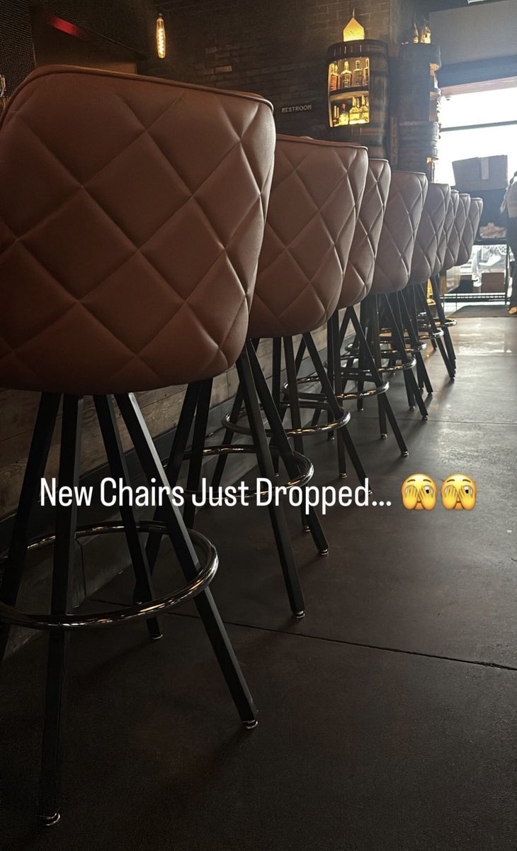 Oh ya!  New chairs have arrived! 🔥