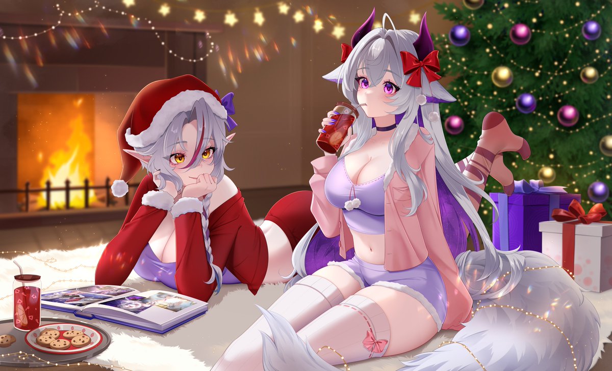 cleoclysm's tweet image. Es ist einfach schon der 3. Advent 🎄
Und vielleicht bin ich absolut nicht vorbereitet oder in Weihnachtsstimmung. 
Aber eine liebe Freundin hat Shuni &amp;amp; mir dieses wundervolle Weihnachtsartwork machen lassen 💜✨

Hab Lichterketten am Schweif hehe. 💫
🎨 by pr_ponnyan